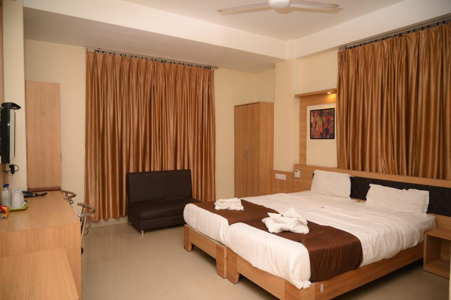 Hotel Jaysha Ґувахаті Екстер'єр фото